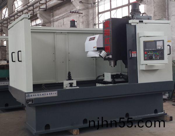 前(qian)軸鎖銷孔專用加工